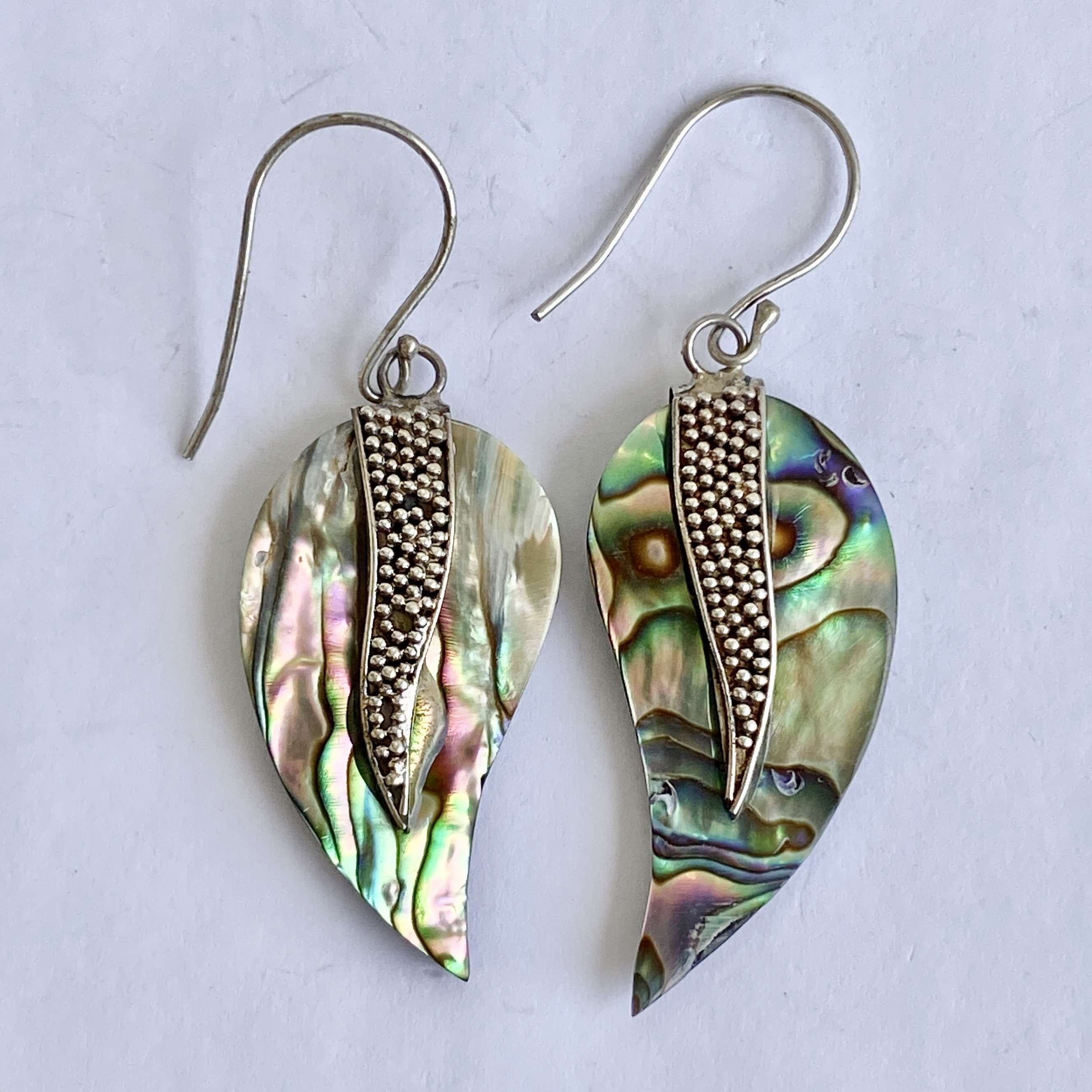 (HANDMADE 925 BALI SILVER GRANULATED EARRINGS WITH ABALONE)
